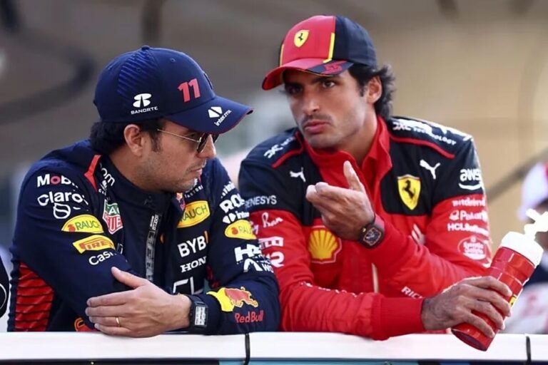 Carlos Sainz y su mensaje de admiración a Checo Pérez: "Un señor dentro y fuera de la pista"
