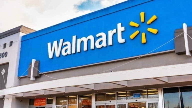 Walmart dejará de aceptar estos billetes desde enero
