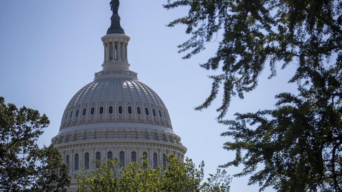 El Senado de EEUU extiende el presupuesto que mantiene abierto el Gobierno El Senado de EEUU extiende el presupuesto que mantiene abierto el Gobierno