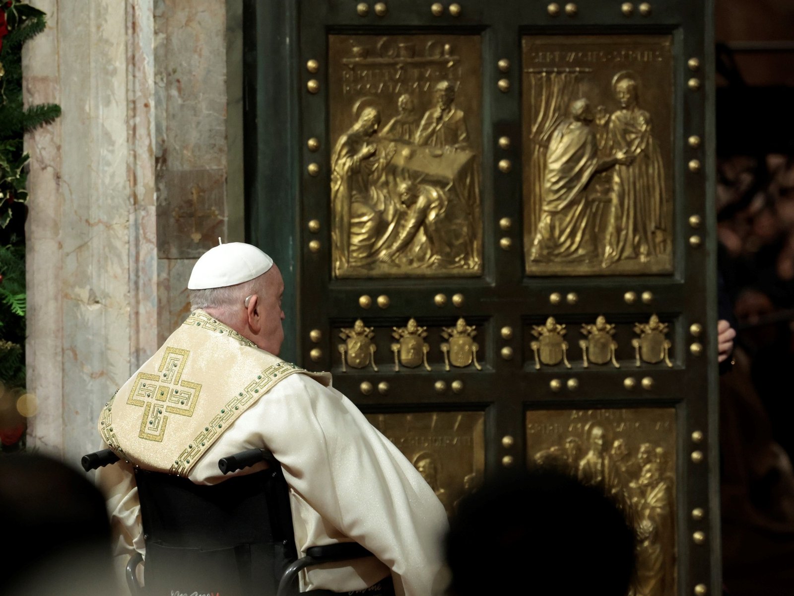El papa Francisco inició el Jubileo anual con la apertura de la Puerta Santa El papa Francisco inició el Jubileo anual con la apertura de la Puerta Santa