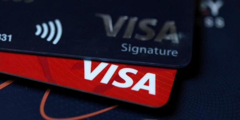 Estos son los requisitos para recibir el reembolso de Visa y Mastercard