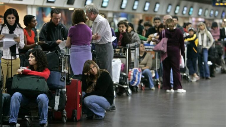 Contratista del Estado venezolano viajó con 90,000 euros, ahora no tiene dónde gastarlos