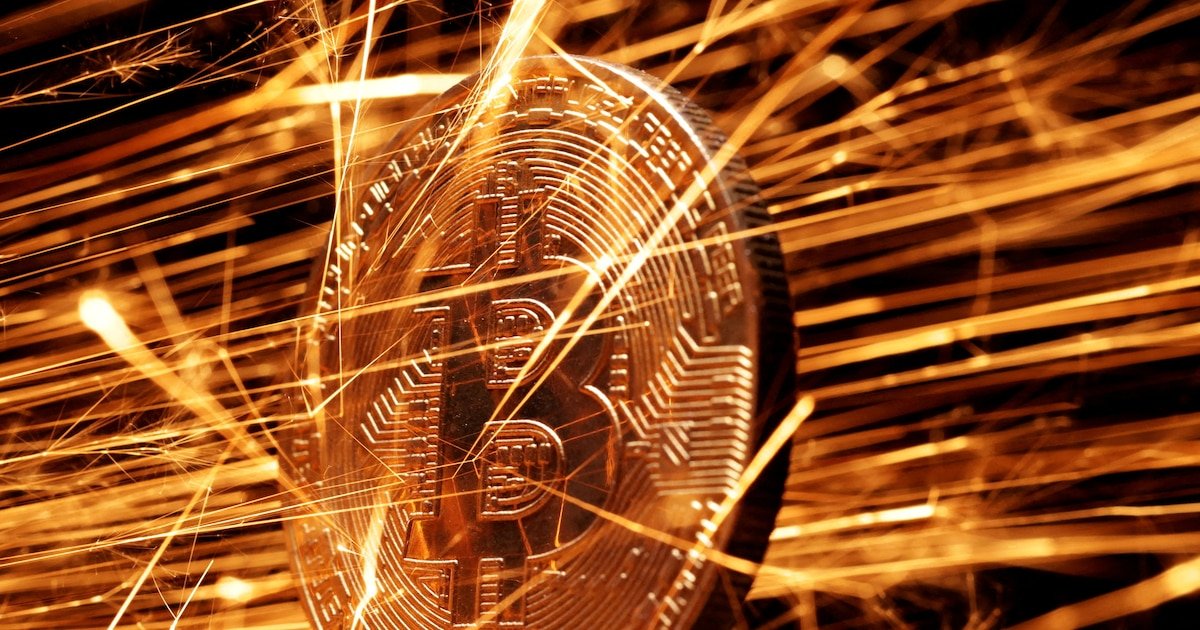 Nuevo máximo histórico: Bitcoin superó los USD 106.000 por esperanzas sobre reserva estratégica de Trump Nuevo máximo histórico: Bitcoin superó los USD 106.000 por esperanzas sobre reserva estratégica de Trump