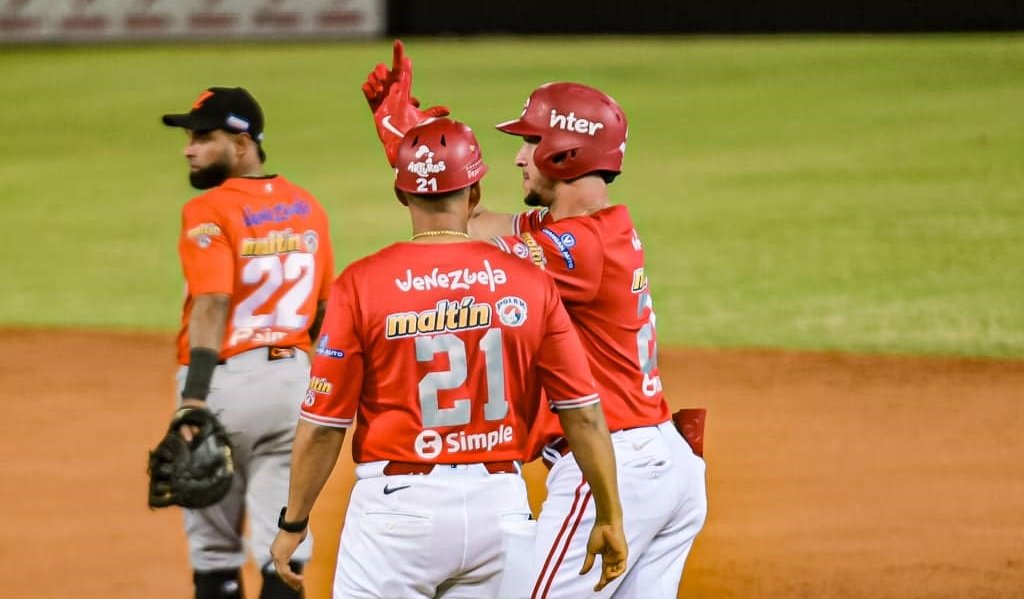 ASÍ VA LA LVBP. Resultados del sábado, posiciones, pitchers y TV del domingo ASÍ VA LA LVBP. Resultados del sábado, posiciones, pitchers y TV del domingo