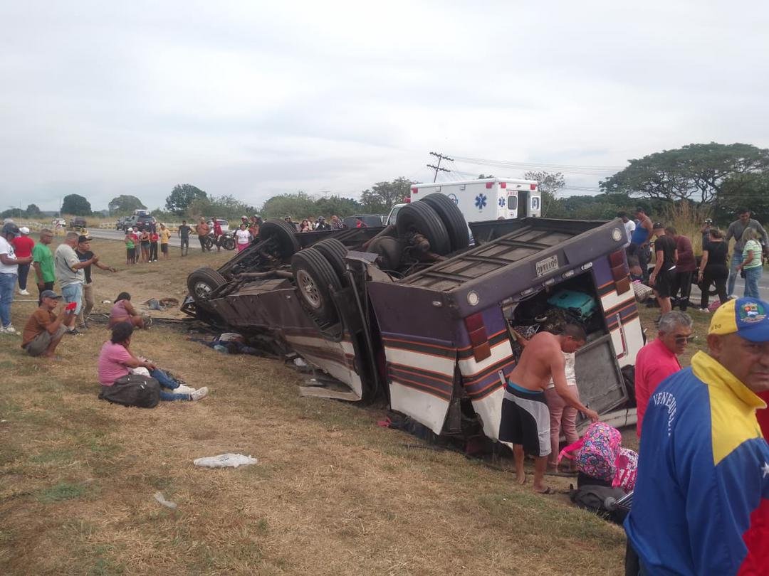 Sistema Nacional para la Gestión de Riesgo identifica lesionados del accidente ocurrido en la Autopista Regional del Centro Sistema Nacional para la Gestión de Riesgo identifica lesionados del accidente ocurrido en la Autopista Regional del Centro
