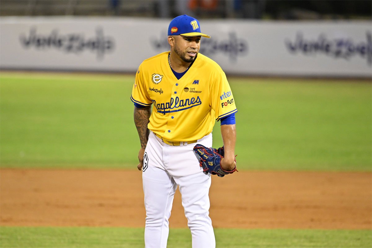 4 nombres para el Pitcher del Año 2024-2025 4 nombres para el Pitcher del Año 2024-2025