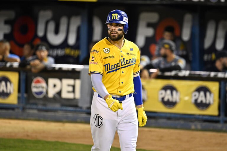 Renato Núñez alcanzó el récord que soñó hace años y le dio el triunfo a Magallanes