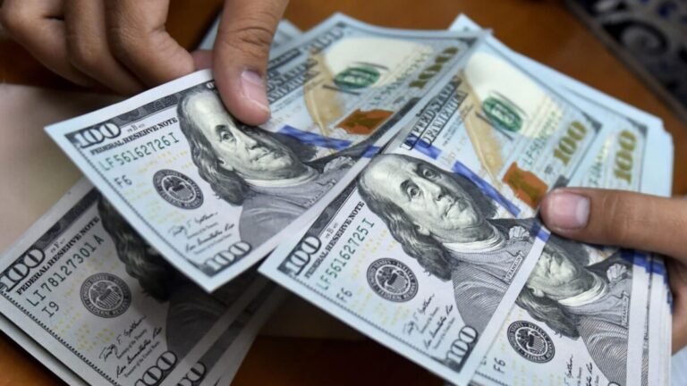 7.821 millones de dólares en efectivo circulan en Venezuela