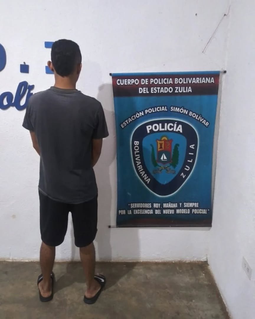 A mordiscos atacó a su pareja A mordiscos atacó a su pareja