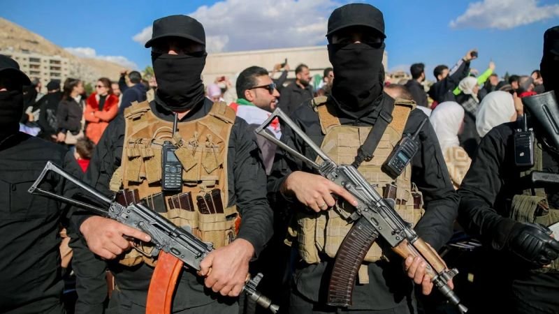 Por qué las potencias extranjeras siguen apuntando a Siria tras la caída del régimen de Assad Por qué las potencias extranjeras siguen apuntando a Siria tras la caída del régimen de Assad