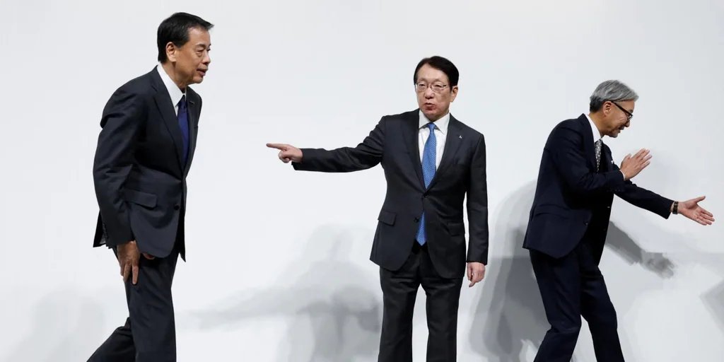 Mitsubishi quiere sumarse a la fusión de Nissan y Honda Mitsubishi quiere sumarse a la fusión de Nissan y Honda