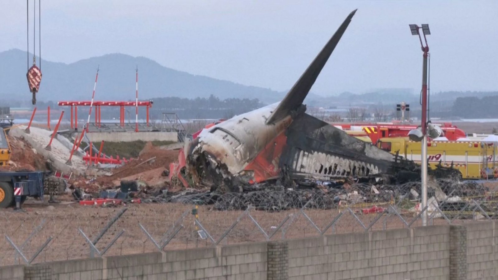 Las incógnitas del accidente de avión en Corea del Sur: ¿Qué falló? Las incógnitas del accidente de avión en Corea del Sur: ¿Qué falló?