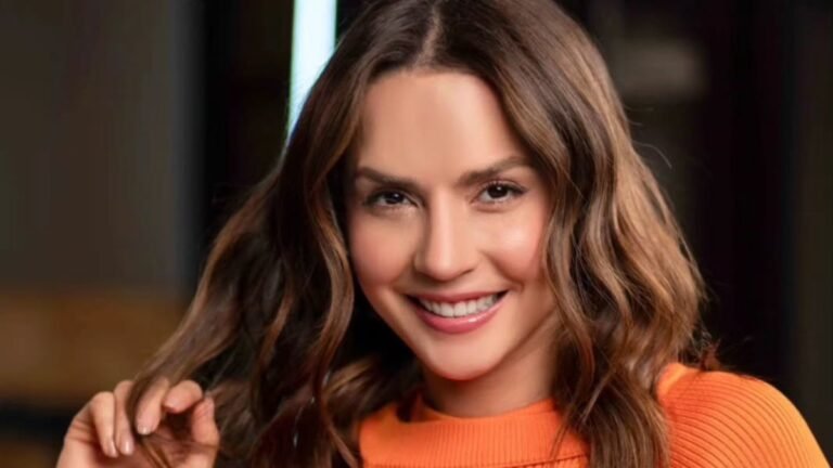 Carmen Villalobos muestra avances de su lucha contra el melasma
