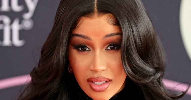 Cardi B se perforó una zona íntima y presumió en las redes sociales