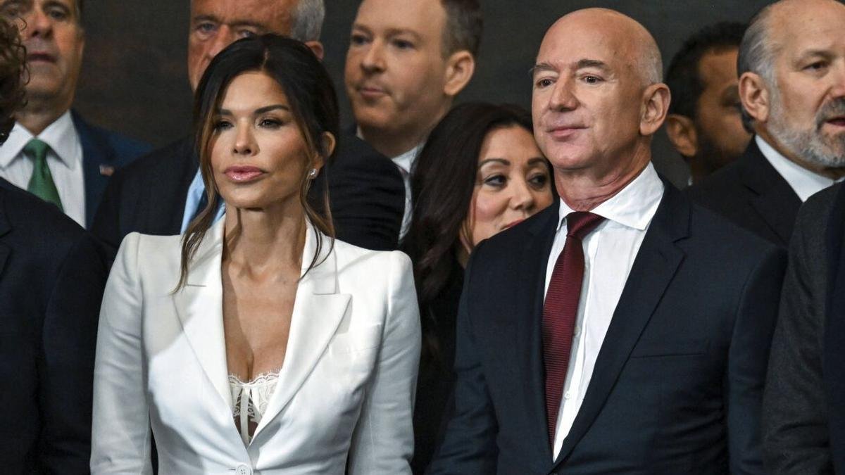 Lauren Sanchez y su ‘look’ inapropiado en la investidura de Trump