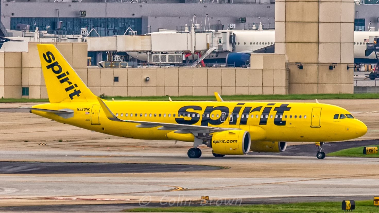 La popular aerolínea low-cost que ha puesto código de vestimenta en sus vuelos: la ropa que tendrás que llevar y los tatuajes que no puedes tener La popular aerolínea low-cost que ha puesto código de vestimenta en sus vuelos: la ropa que tendrás que llevar y los tatuajes que no puedes tener