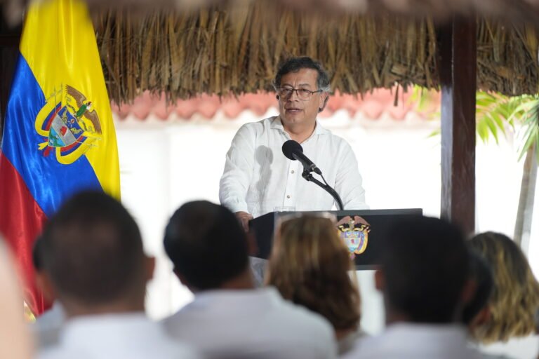 Presidente Petro informa de acciones conjuntas con Venezuela para enfrentar crisis en el Catatumbo