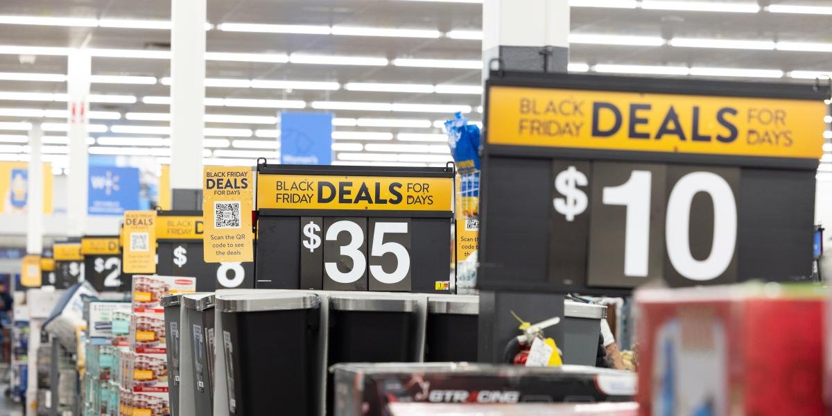 Walmart sufre fuertes críticas por el aumento del precio en un importante producto diario Walmart sufre fuertes críticas por el aumento del precio en un importante producto diario
