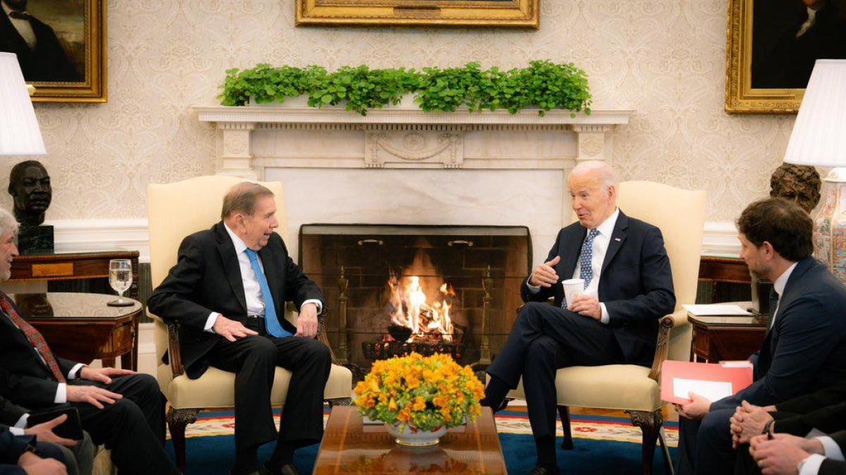 Edmundo González suma apoyos en Estados Unidos, pero es crucial reunión con Donald Trump Edmundo González suma apoyos en Estados Unidos, pero es crucial reunión con Donald Trump