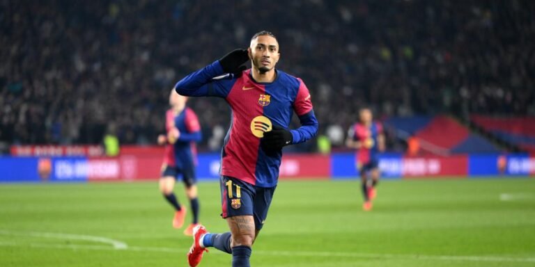 Raphinha llega a los 20 goles tras un tanto anulado a Lamine por exceso de celo del VAR