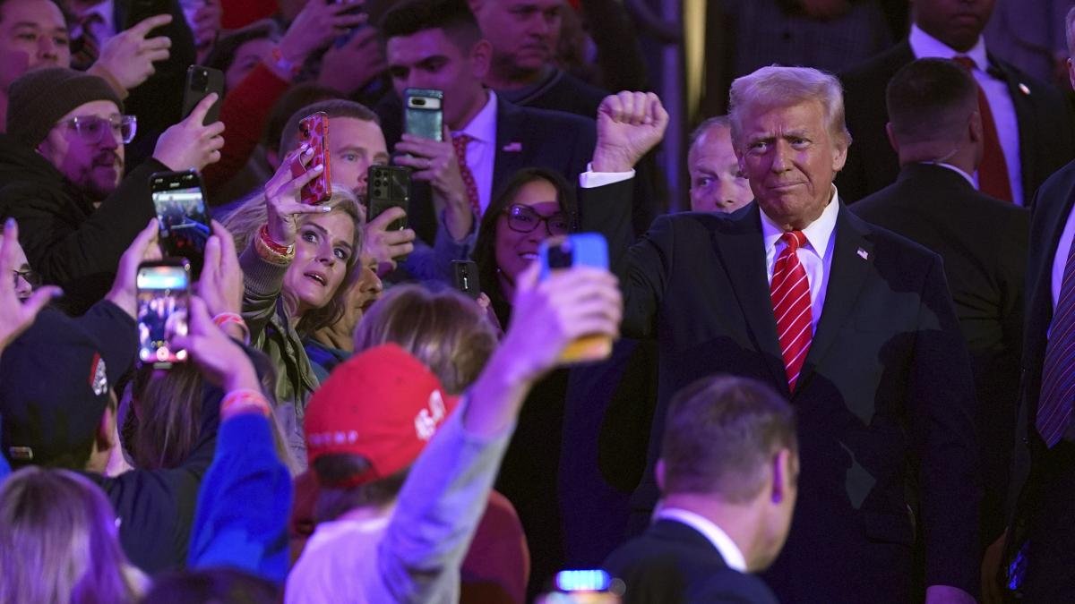 Se cierra el telón de cuatro años de decadencia americana Se cierra el telón de cuatro años de decadencia americana