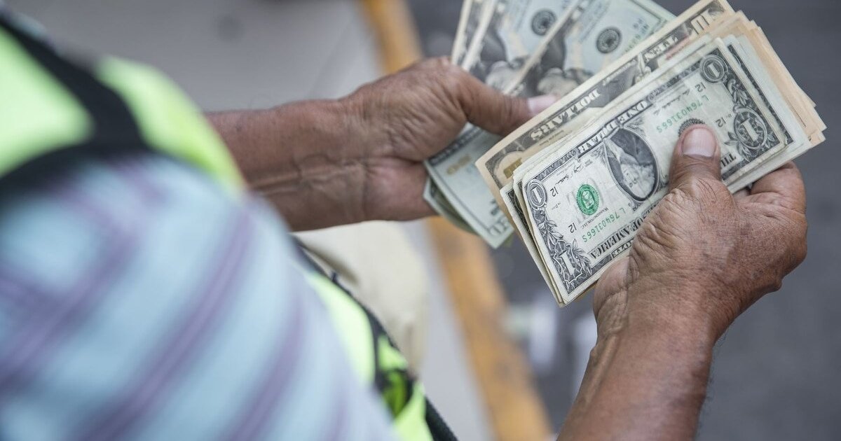 Precio del dólar: Tipo de cambio cierra con fuerte baja hoy, 17 de enero, en Perú
