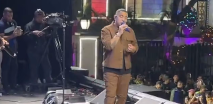 Felipe Peláez se define apolítico tras presentarse en show de Maduro