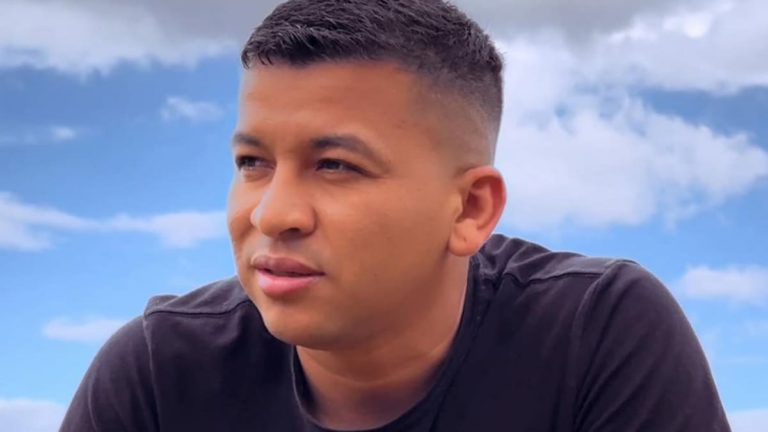Le quitan la vida a cantante colombiano en plena presentación | Actualidad