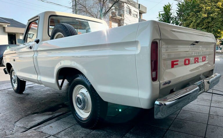 Encuentran una pick up que puede ser la mejor de Ford: esta es su historia