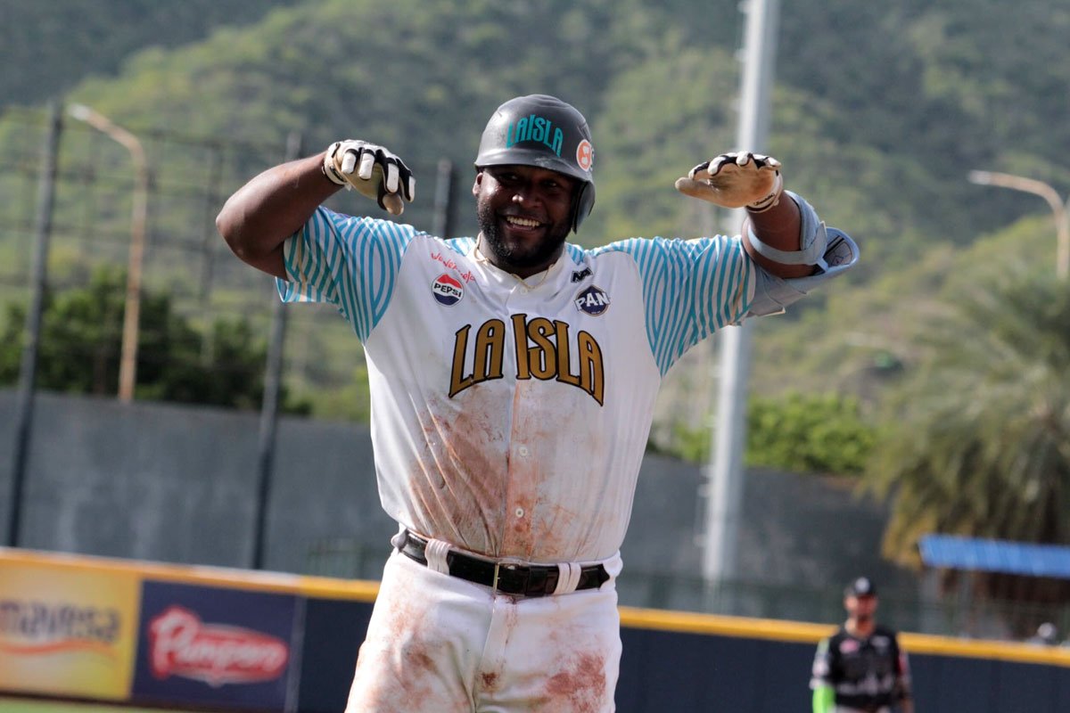 ¡Fractura! Moisés Gómez se despide de Margarita el resto de los playoffs ¡Fractura! Moisés Gómez se despide de Margarita el resto de los playoffs
