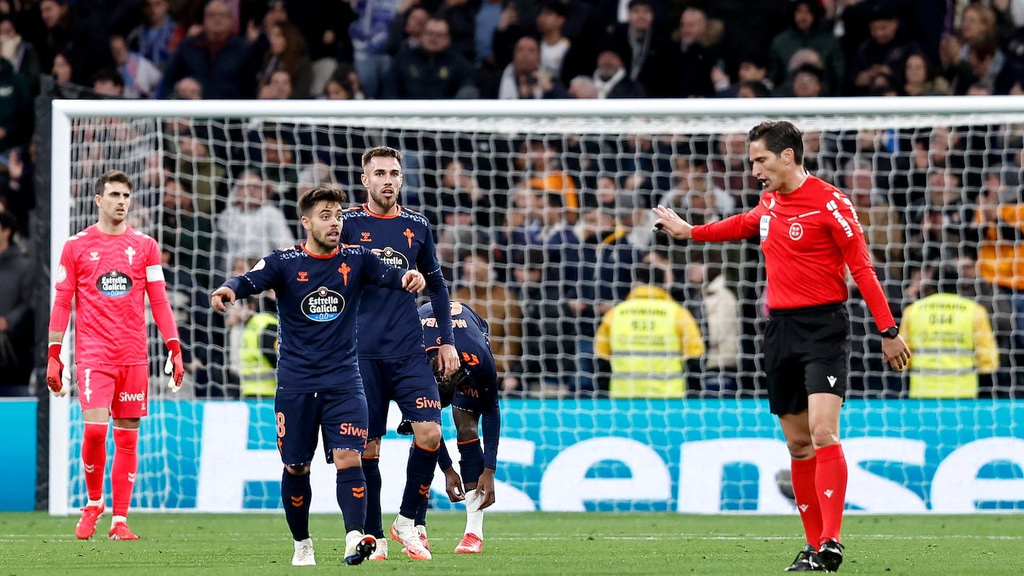 El escándalo del Bernabéu pone a prueba la paciencia del Celta con los árbitros