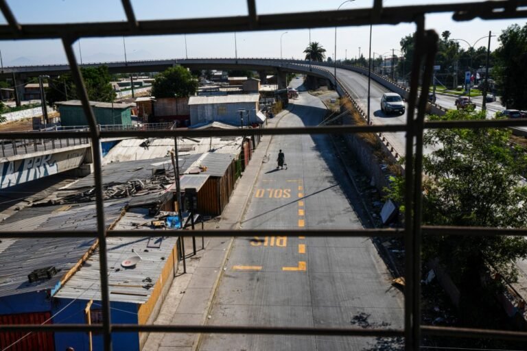 Detienen en EE.UU. a líder del Tren de Aragua vinculado con el crimen de un militar venezolano en Chile