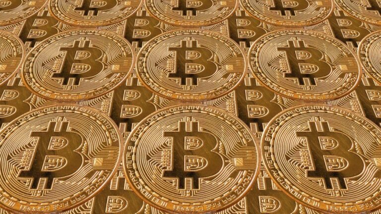 Las criptomonedas escalan hasta 7% y el Bitcoin roza los u$s97.000 en el arranque del 2025