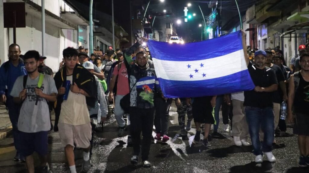 nueva caravana migrante busca llegar a EU antes de la investidura de Trump- UnoTV