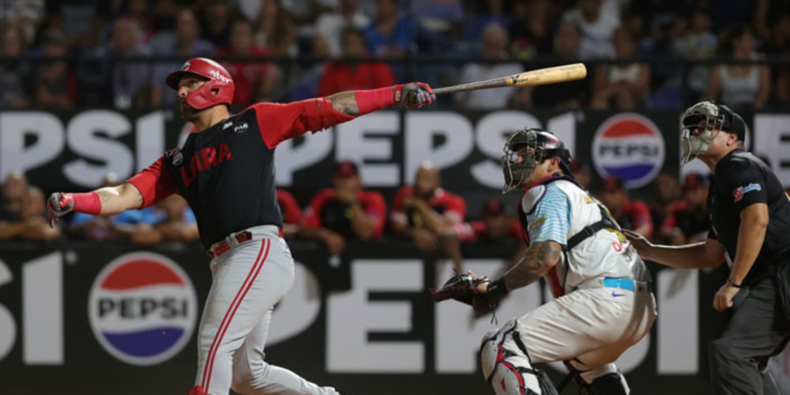 Cardenales reaccionan vs. Bravos con ataque de 15 hits en la final en Venezuela Cardenales reaccionan vs. Bravos con ataque de 15 hits en la final en Venezuela