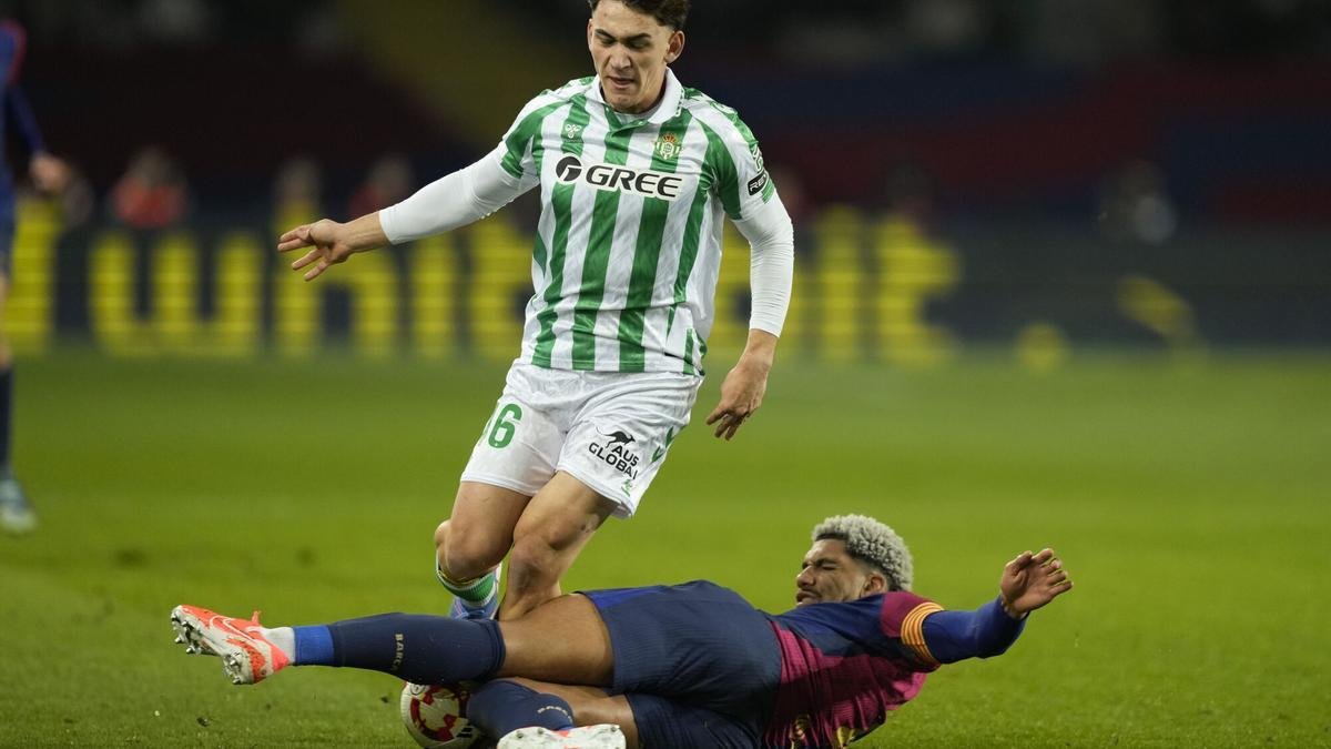 NOTAS BARÇA BETIS COPA | Las notas de los jugadores del Betis ante el Barça en Copa del Rey NOTAS BARÇA BETIS COPA | Las notas de los jugadores del Betis ante el Barça en Copa del Rey
