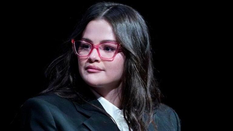 Selena Gomez compartió un emotivo mensaje sobre las busquedas de inmigración en todo EE.UU. en un video que eliminó