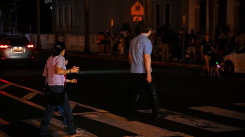 El servicio de energía eléctrica se restauró en gran parte de Puerto Rico El servicio de energía eléctrica se restauró en gran parte de Puerto Rico