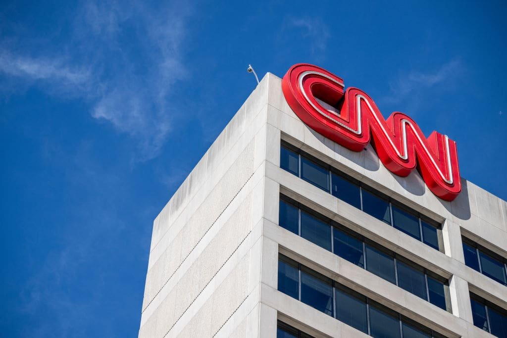 CNN informa el despido de 200 trabajadores: estos fueron los motivos y qué pasará ahora CNN informa el despido de 200 trabajadores: estos fueron los motivos y qué pasará ahora