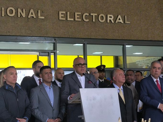 CNE se declara en sesión permanente para definir fecha de elecciones CNE se declara en sesión permanente para definir fecha de elecciones