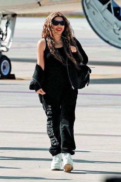 Shakira. “Voy a estar un tiempo largo en México”- Grupo Milenio