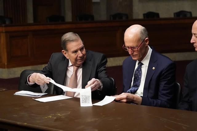 Rick Scott agradece a Edmundo Gonzáles por su presencia en la investidura de Trump Rick Scott agradece a Edmundo Gonzáles por su presencia en la investidura de Trump
