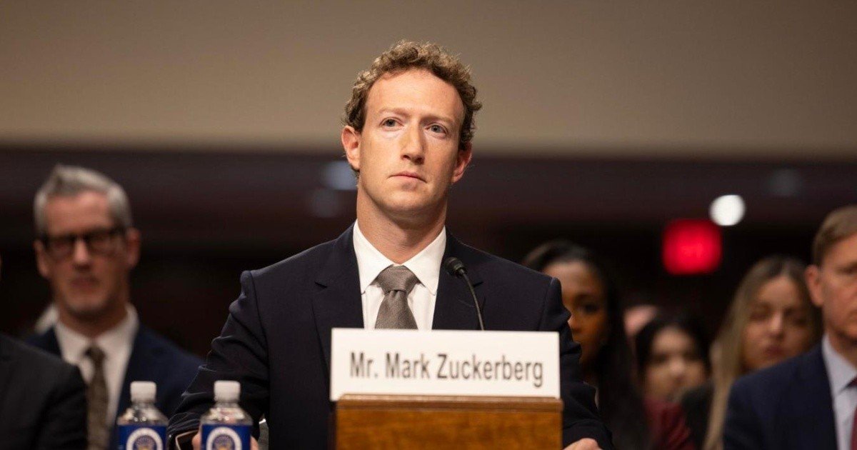 Mark Zuckerberg confirmó que la CIA puede leer sus mensajes de WhatsApp Mark Zuckerberg confirmó que la CIA puede leer sus mensajes de WhatsApp