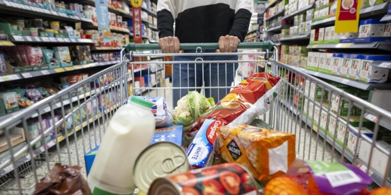 Las tiendas de USA realizan un retiro masivo de este producto saludable por contaminación tras el pedido de la FDA