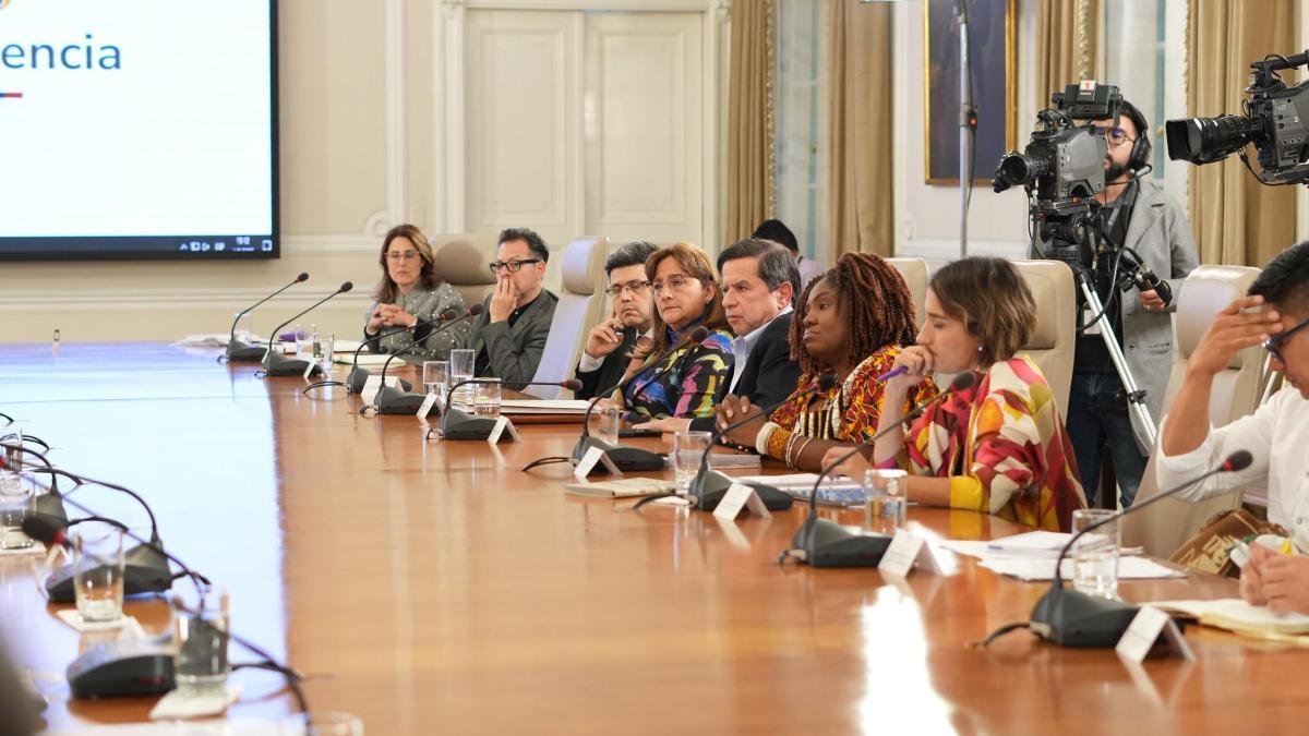 ¿cómo se recompondrá el gabinete tras pedido de renuncia protocolaria a ministros? ¿cómo se recompondrá el gabinete tras pedido de renuncia protocolaria a ministros?