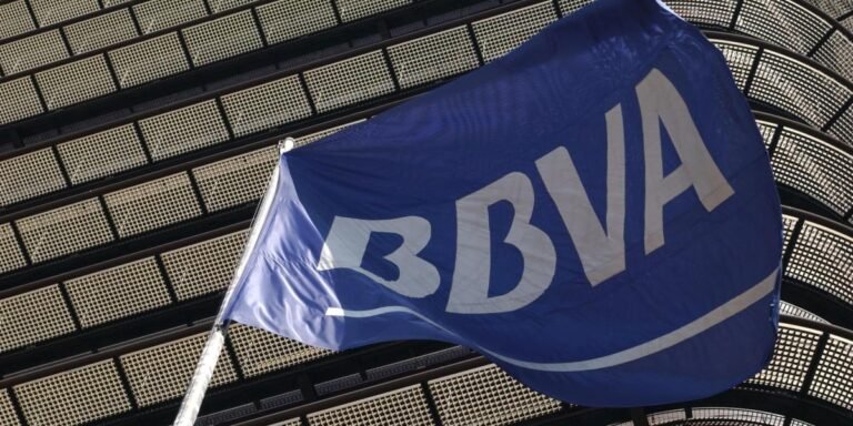 BBVA anuncia la mejor noticia para los mexicanos que quieren comprar su casa este 2025