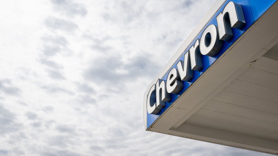 Sacudón en Chevron: ¿se sentirá en Argentina? | La petrolera tiene su planta regional en el país Sacudón en Chevron: ¿se sentirá en Argentina? | La petrolera tiene su planta regional en el país