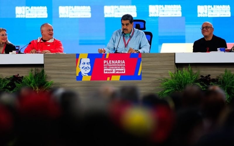 Acusa Guaidó de recibir mil millones de dólares de la USAID | AlMomento.net Acusa Guaidó de recibir mil millones de dólares de la USAID | AlMomento.net