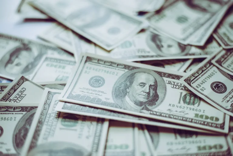 El dólar se cambia este miércoles para la venta 62.32 pesos