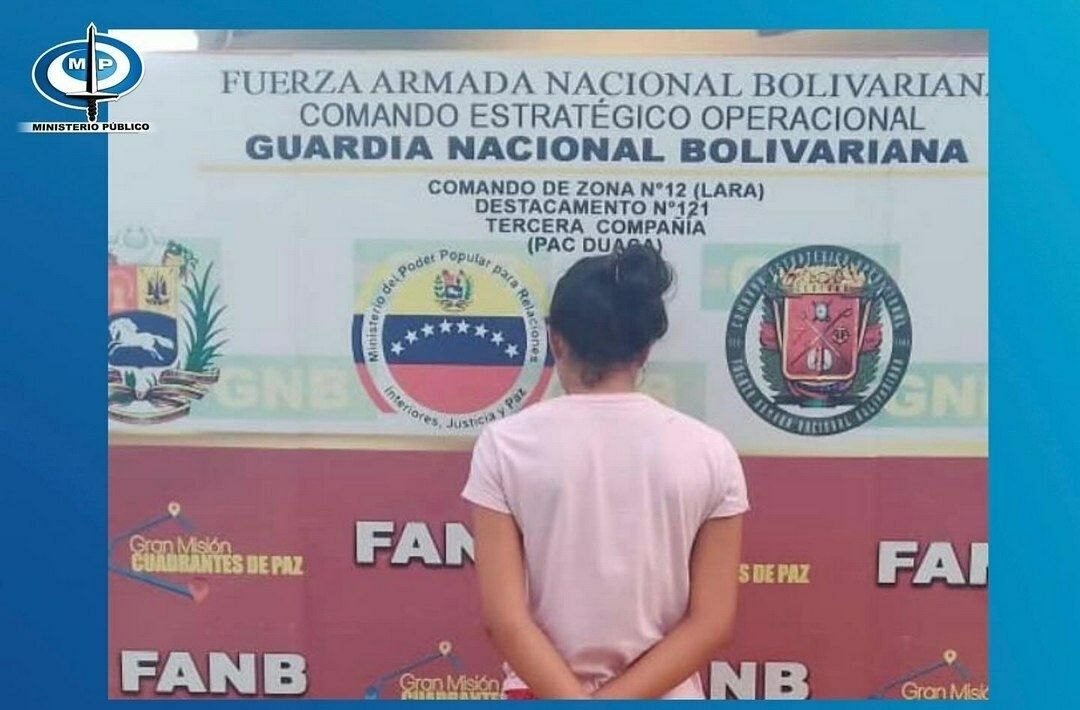 Detenida adolescente que agredió a otra Detenida adolescente que agredió a otra